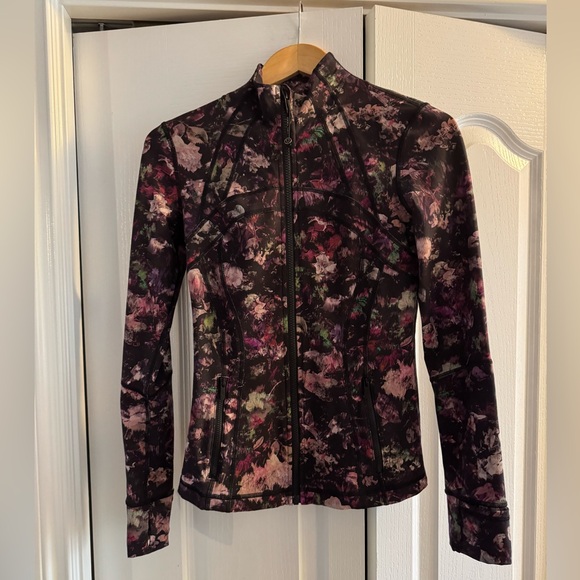 lululemon athletica Jackets & Blazers - Lululemon Floral Print Women’s Define Jacket